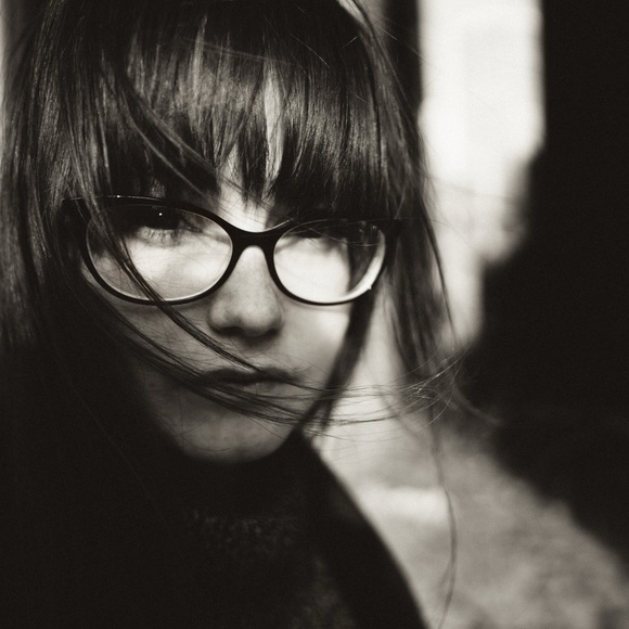 Meet Your Posher Jen - Picture 1 of 1